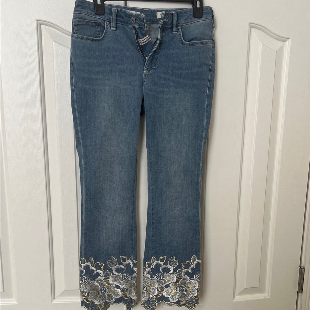 Pilcro Anthropologie Bootcut Jeans Floral Embroidery Mid Rise Blue Denim Women